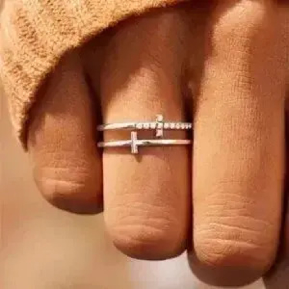 silver Criss cross Crystal Rhinestone statement ring
